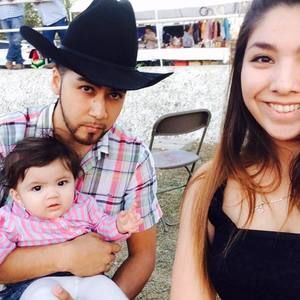 Meet your Posher, Mayra