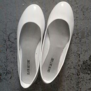 Payless Flats