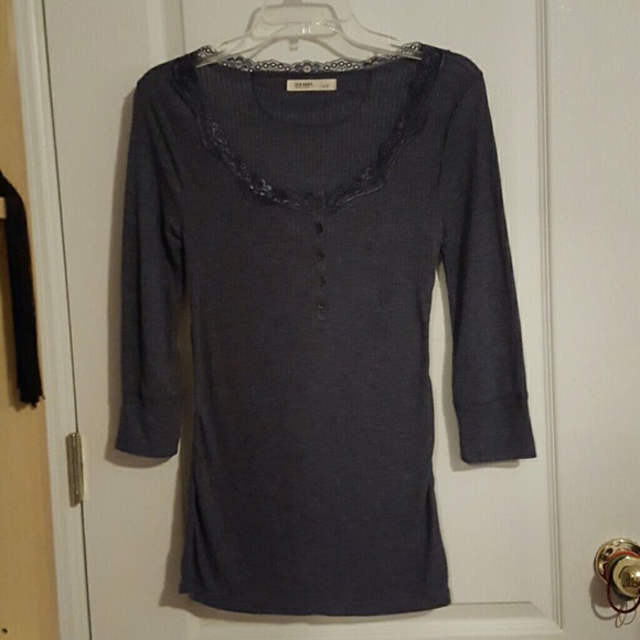Old Navy Small top - Picture 1 of 4