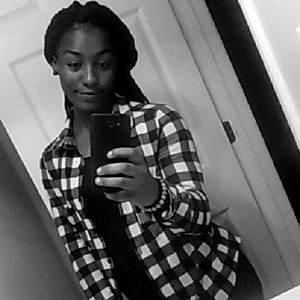 Meet your Posher, Jahnae