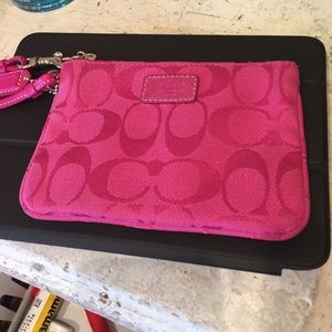 Coach wristlet NWOT