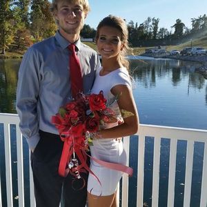 Meet your Posher, Mackenzie