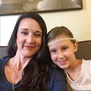 Meet your Posher, Angela