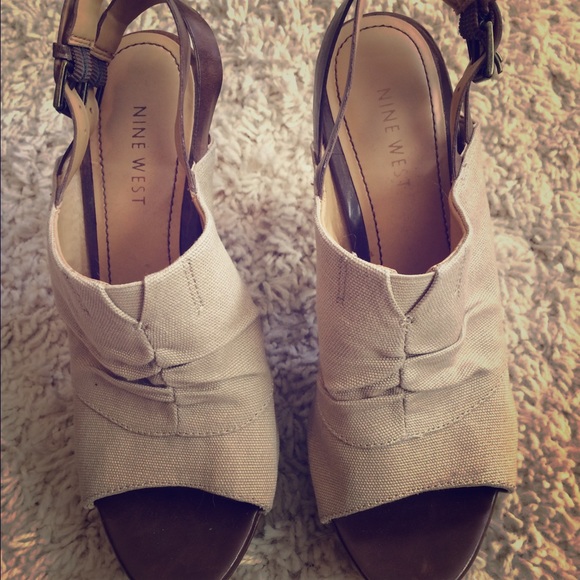 Classy Nine West heels Size 7.5