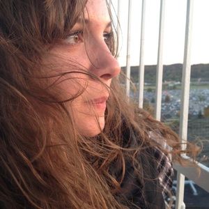 Meet your Posher, Hannah