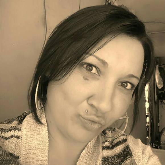 Meet your Posher, Helen rose - Picture 1 of 1