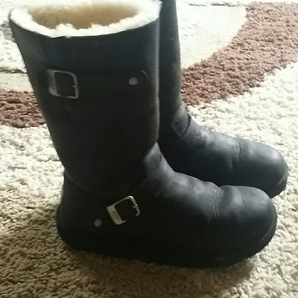 Black leather Uggs