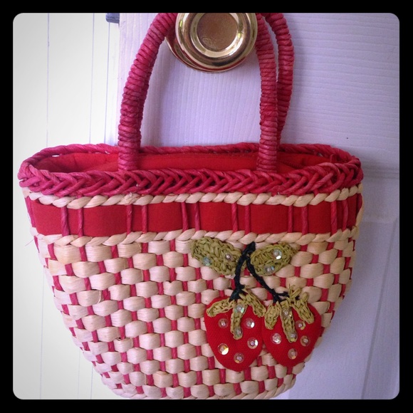 Adorable Straw Strawberry Bag