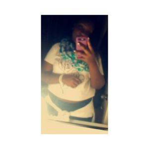 Meet your Posher, Anitra