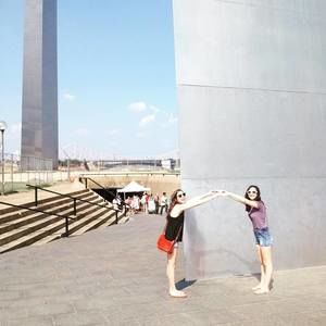 Meet your Posher, Carrie