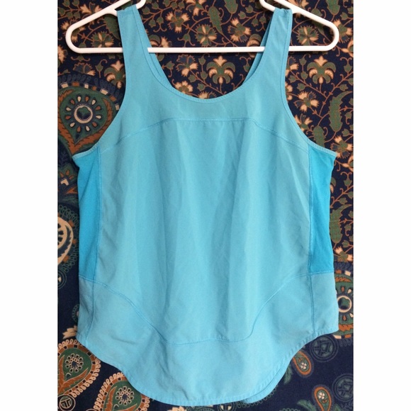 Lululemon open back running tank
