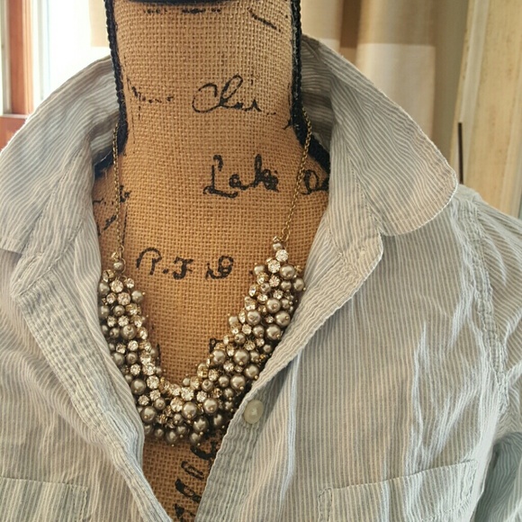 Button down - Picture 2 of 2