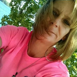 Meet your Posher, Gina