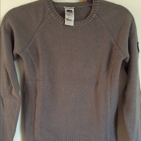 The North Face Gray Women's Sweater Size Small