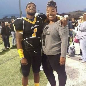 Meet your Posher, Demeshia