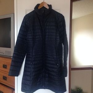 Patagonia nylon polyester jacket navy.  Worn once.