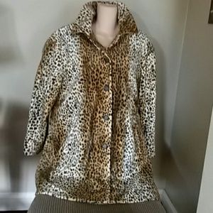Coat 3/4 leopard type print M