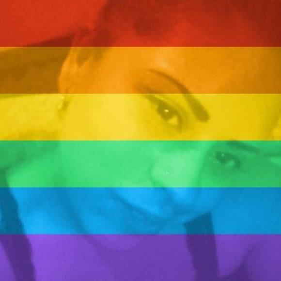 Meet your Posher, Lisandra - Picture 1 of 1