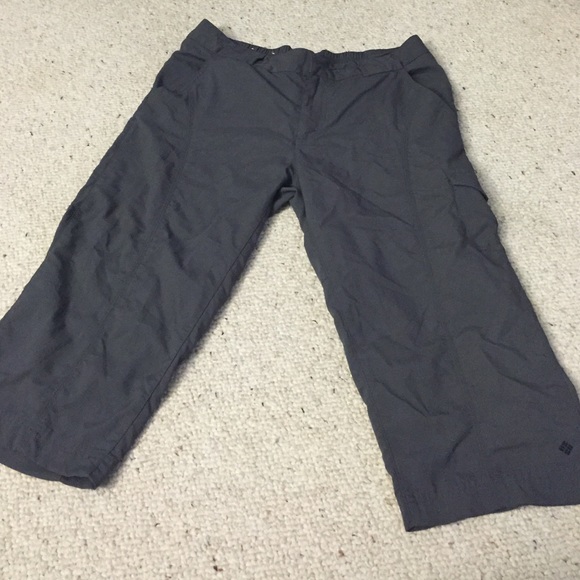 ‼️Reduced‼️Columbia grey capris