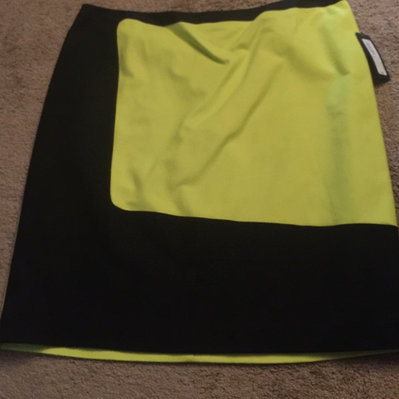 Lime and black aline skirt with lining