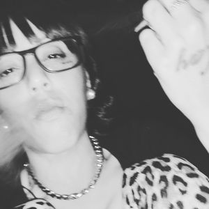 Meet your Posher, Shimmy