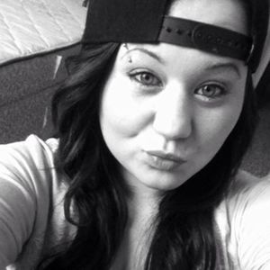 Meet your Posher, Katelyn