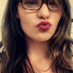 Meet your Posher, Imani