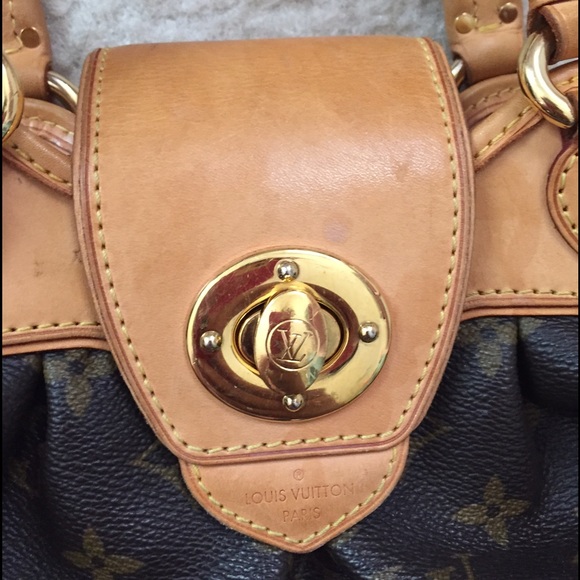 Auth pre loved Louis Vuitton Boetie PM - no trades - Picture 2 of 4