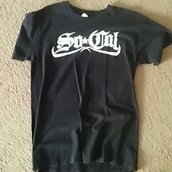 So Cal mens medium shirt