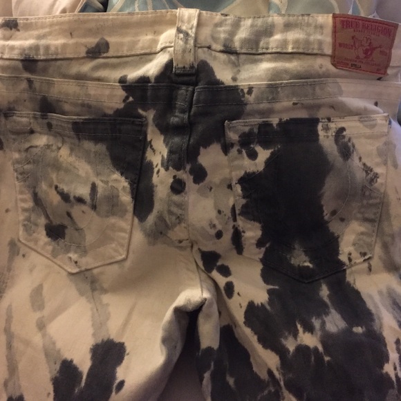 Black white and gray true religion Stella skinnys