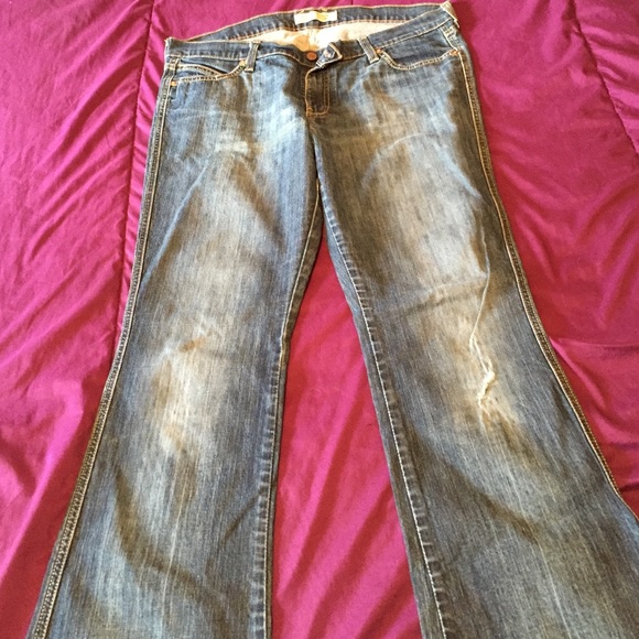 2 size 14 Old Navy jeans - Picture 3 of 4