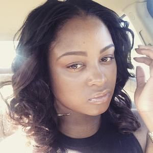 Meet your Posher, Jasmine