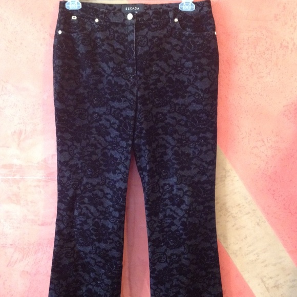 Escada embroidered pants size 42eu