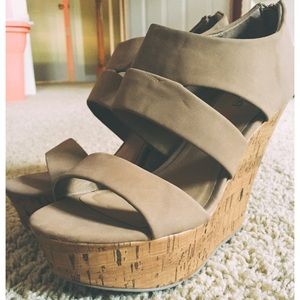 Just Fab Suede Nude / Tan Wedges