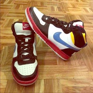 Nike dunks blue yellow red white women's