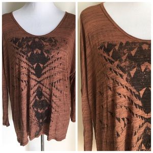 BOHO Printed long sleeve top with open back