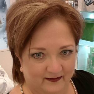 Meet your Posher, Debra