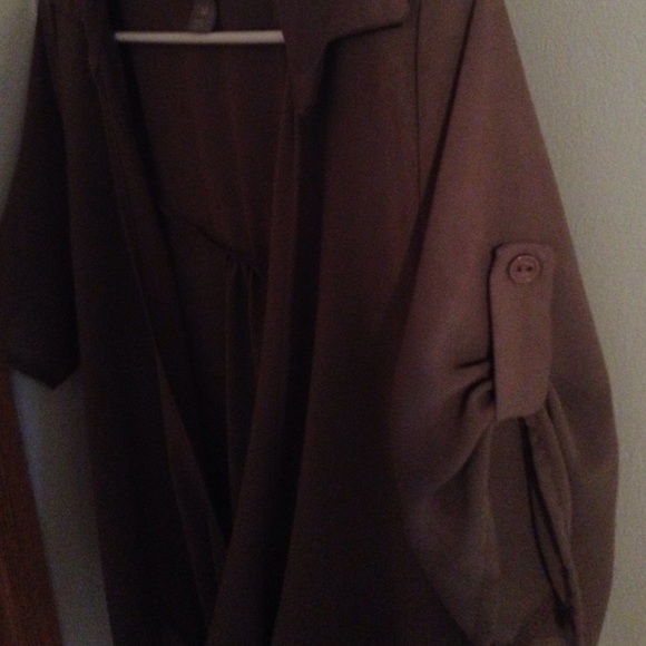 Vanity shirt. Worn only a couple times. Very nice. - Picture 3 of 4