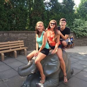 Meet your Posher, Rachel