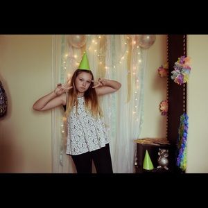 Meet your Posher, Sierra