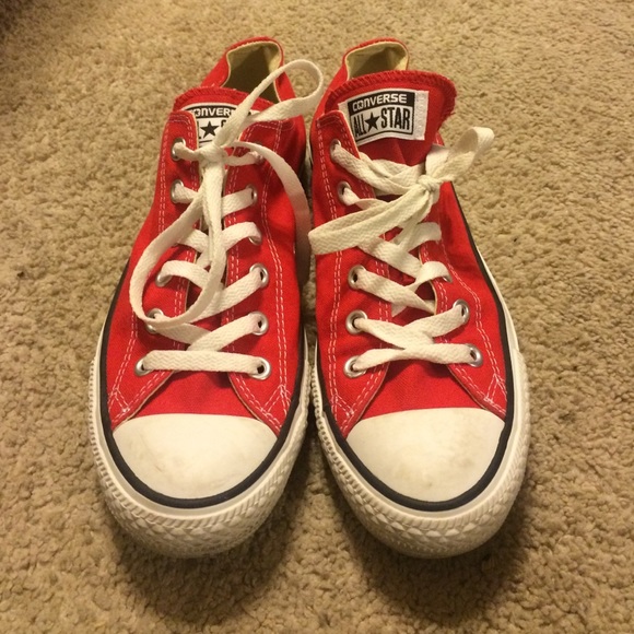 Converse All Stars- Size 9