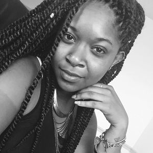 Meet your Posher, Jade