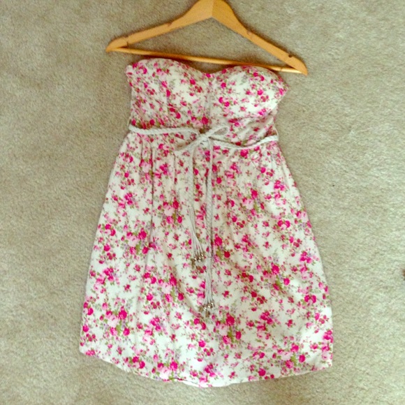 Pink floral strapless dress