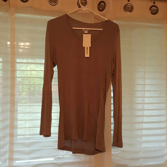 Dove gray, long-sleeved, knit top