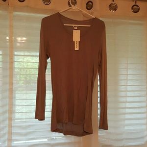 Dove gray, long-sleeved, knit top