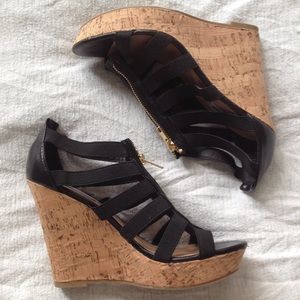 Steve Madden Wedge Sandals! 🌺🌊