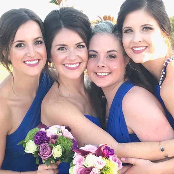 Meet your Posher, Kami - Picture 2 of 3