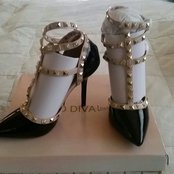 Black/Tan strappy heels