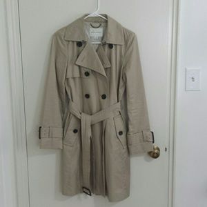 Banana Republic Jackets & Coats - Trench coat Banana Republic Jackets & Coats - Trench coat
