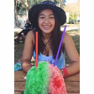 Meet your Posher, Hannah